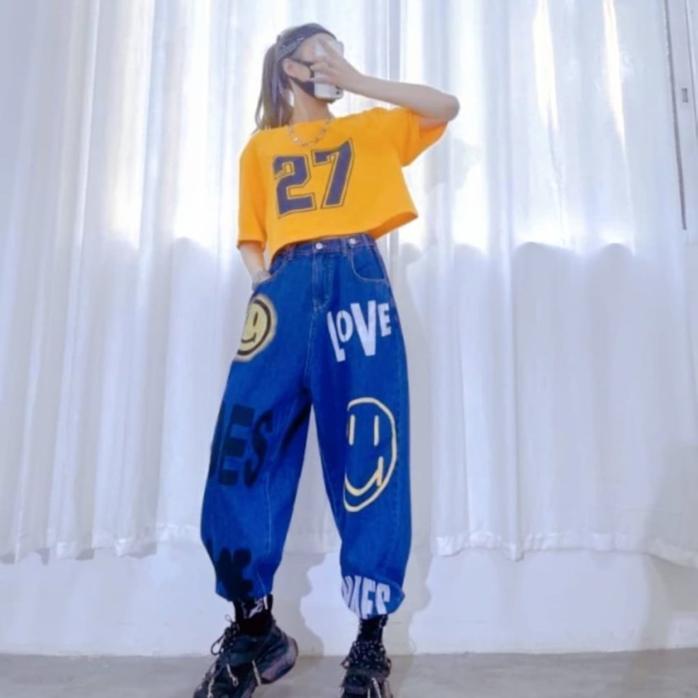 Jeans Woman Spring 2022
